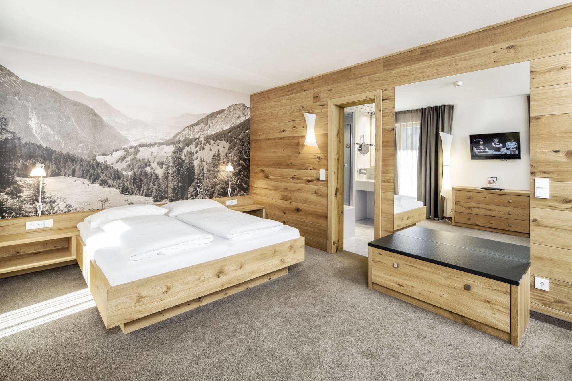 Silvretta Montafon Hotel 4*
